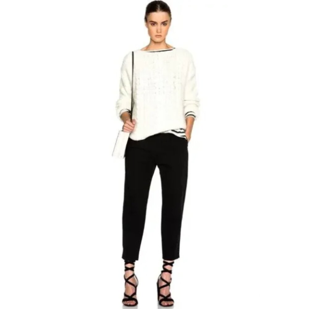 Nili Lotan Straight Leg Pleated Cropped Black Pants | Size 6